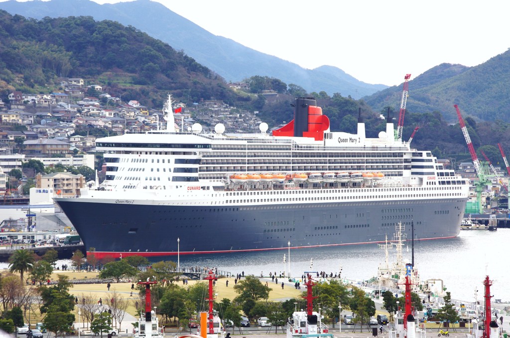 RMS Queen Mary 2 - C