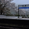 春雨の駅