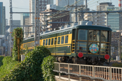 サロンカーなにわ