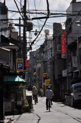 夏の路地