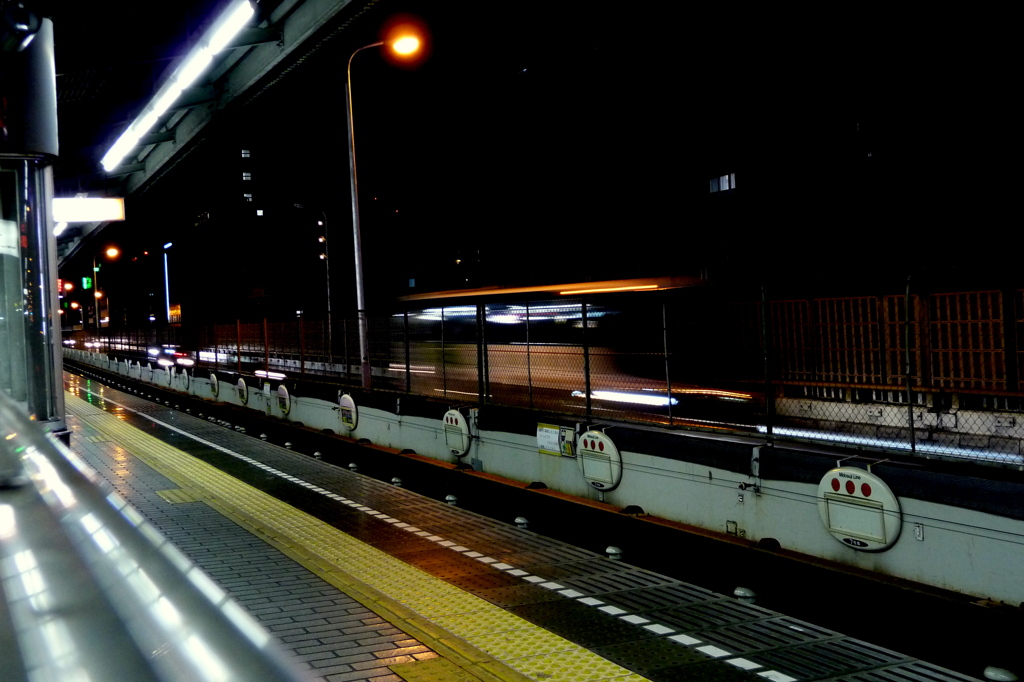 電車が来るまで。