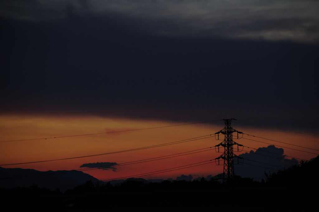 夕陽のダイダラボッチ。