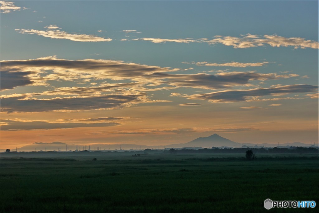 watarase台風一過　（筑波遠景）