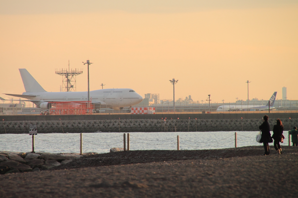 「白いね」「白いわね・・・」