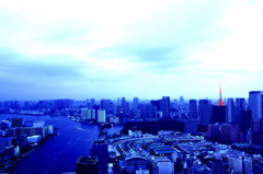 東京