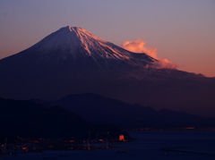 清水から富士を望む
