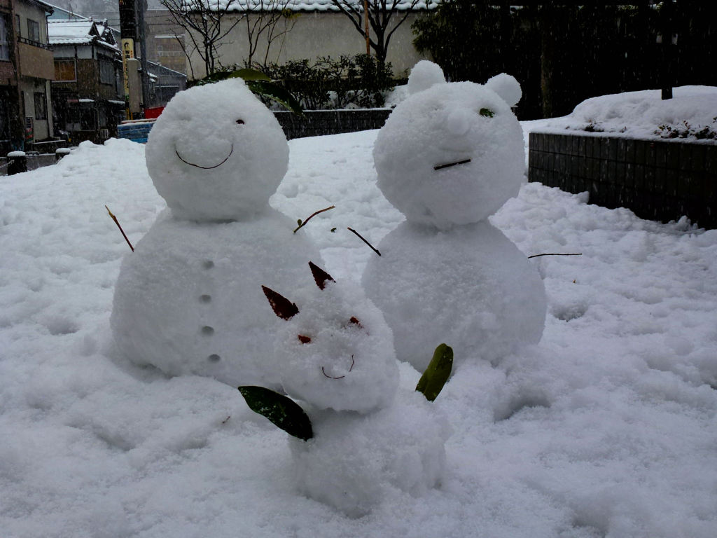 雪だるま一家