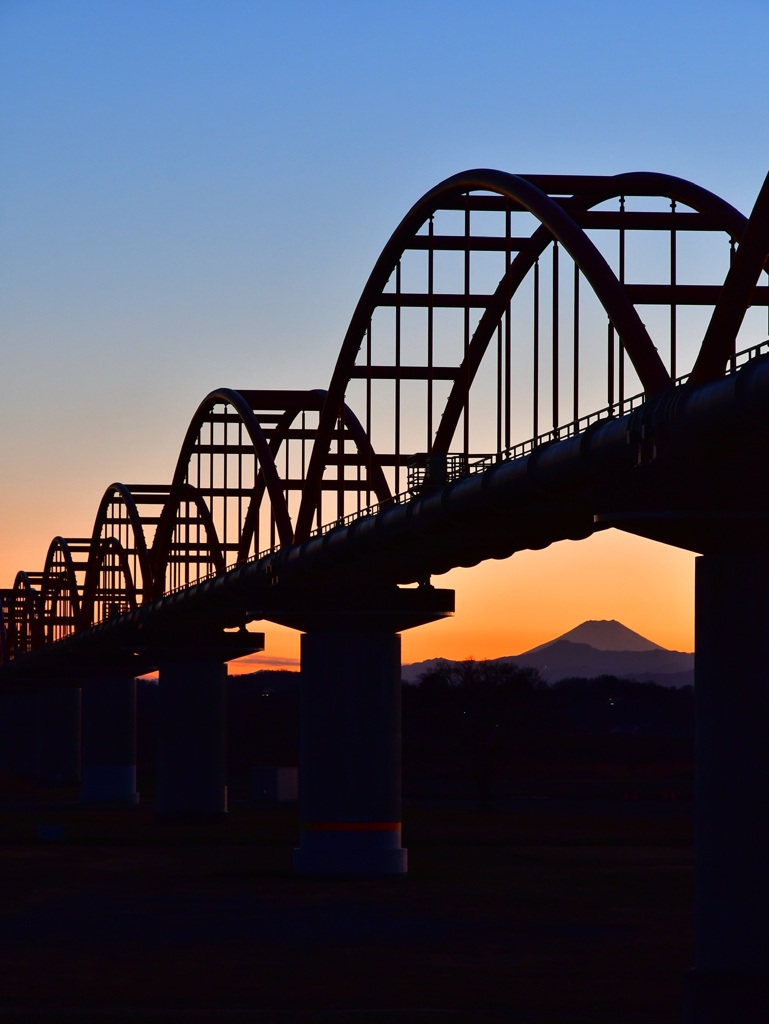 夕焼けの富士山