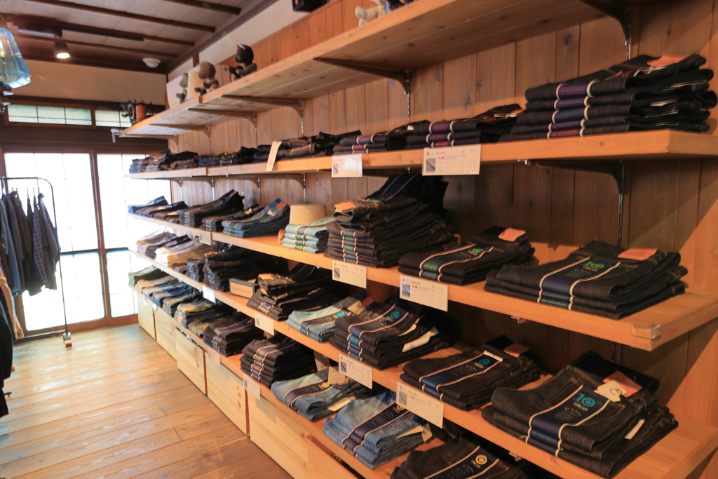 JAPAN BLUE JEANS