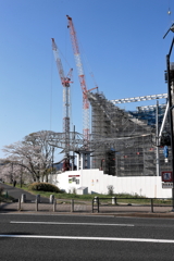 広島のサッカースタジアム建設中