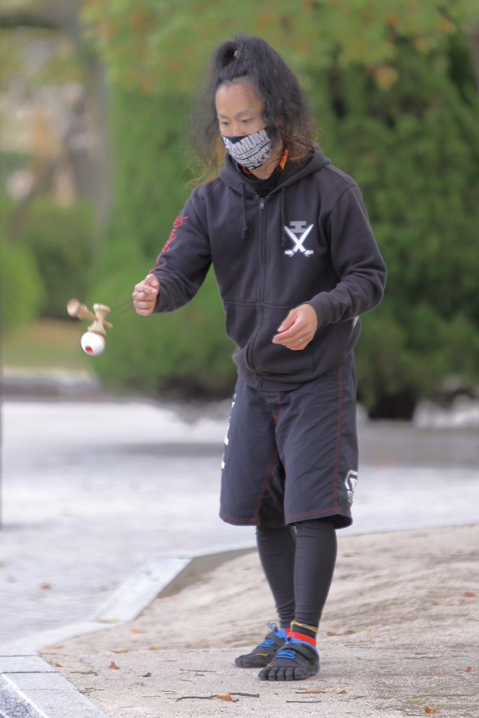 お散歩写真　けん玉