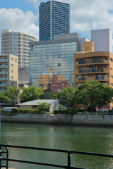 川岸