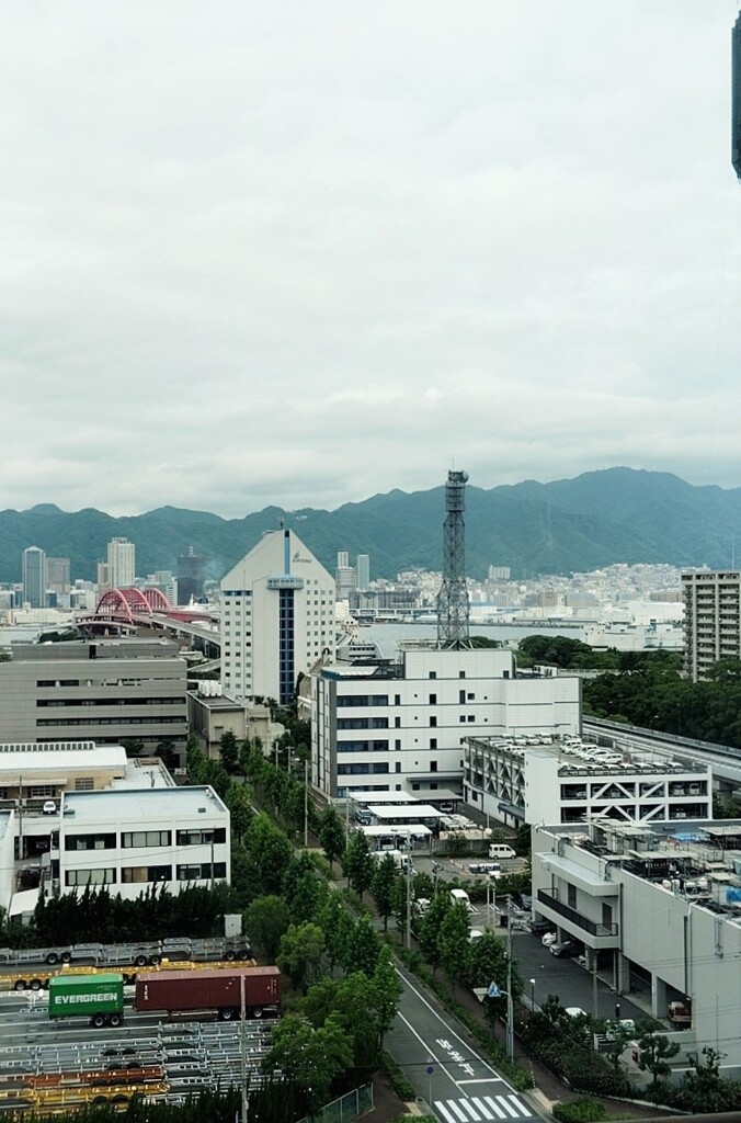 ポーアイから北を望む