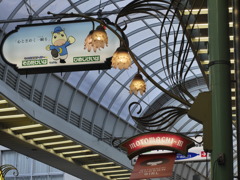 神戸元町商店街のランプ