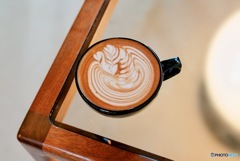 おしゃれなカフェのラテアート