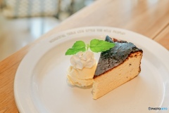 バスクチーズケーキ