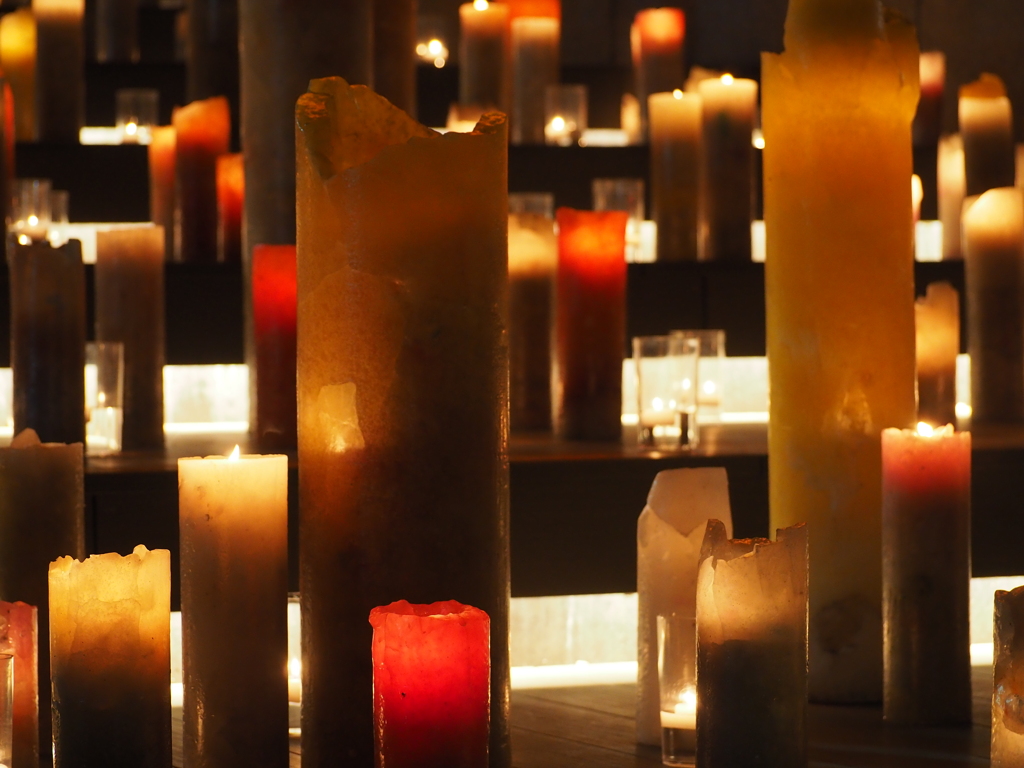 tokyo tower candle night