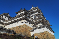姫路城(世界遺産)　見上げる