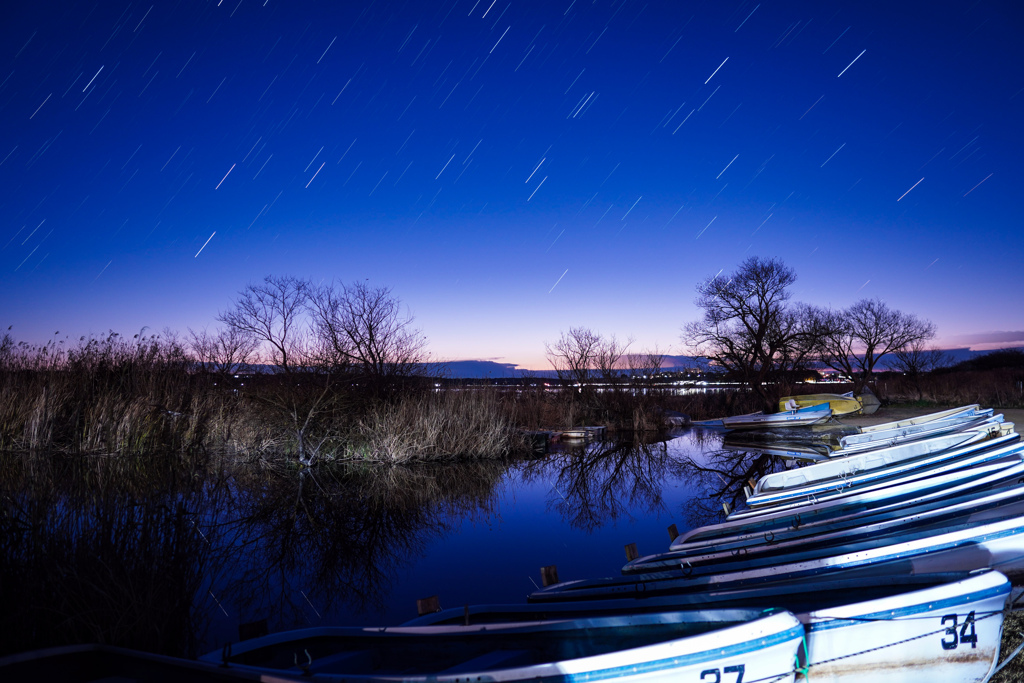 印旛沼の夜明け前