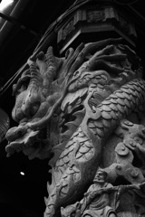 福德宮ー右龍柱