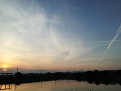 夕暮れ時の散歩。