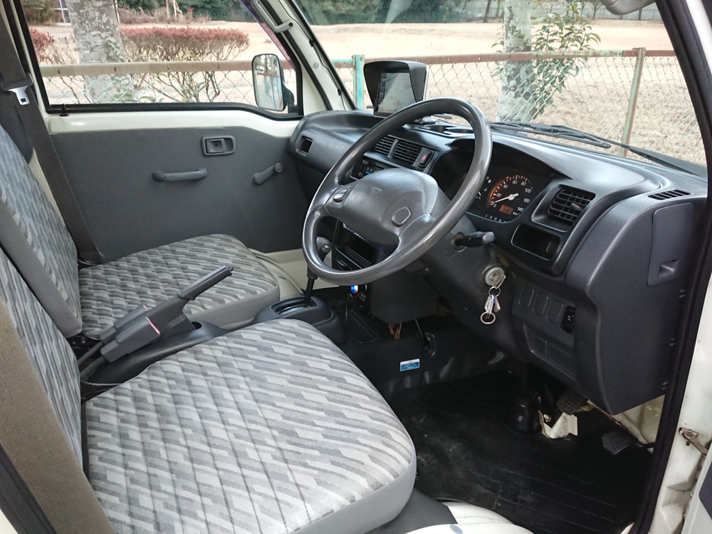 ワンオーナー 検付　ハイゼットトラック 4WD AC PS 　3方開き　ナビ