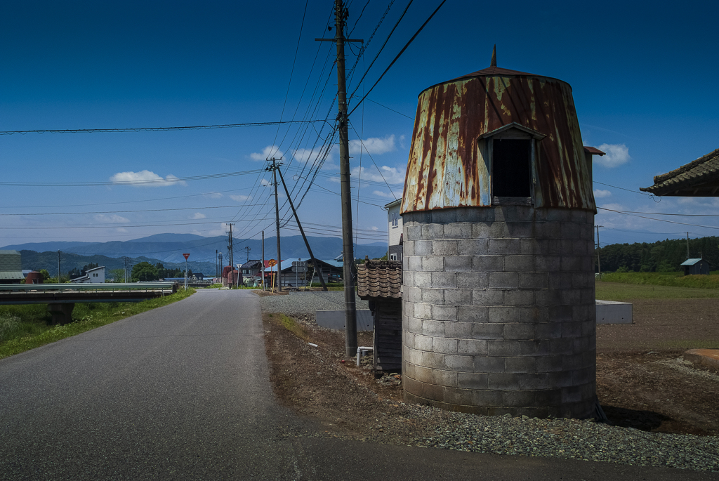 小さなサイロのある風景【その1】