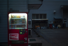 夕暮れの自販機