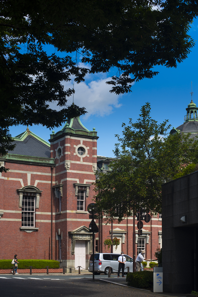 岩手銀行赤レンガ館の秋【1】