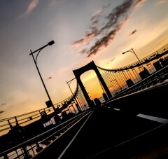 ゴールデンブリッジ