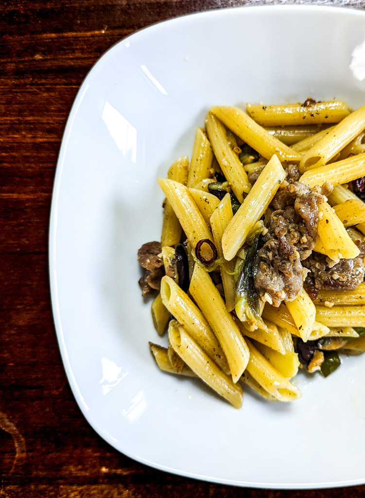 ペンネのペペロンチーノ