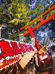 賑わう境内