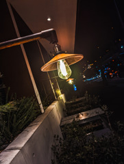 夜道を照らして