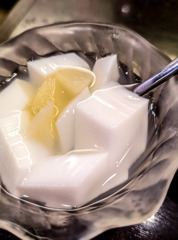 香る杏仁豆腐