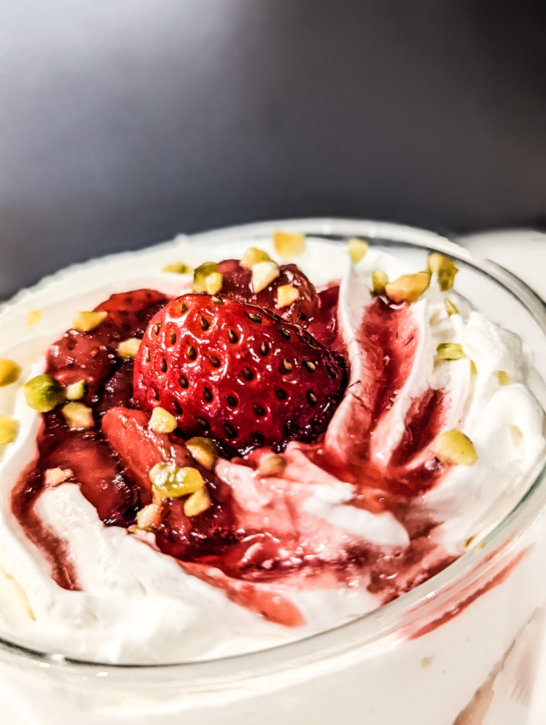 ドラマチックストロベリー