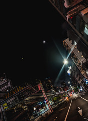 月と夜道