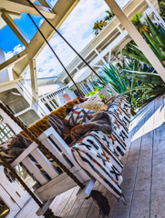 椅子に揺られて