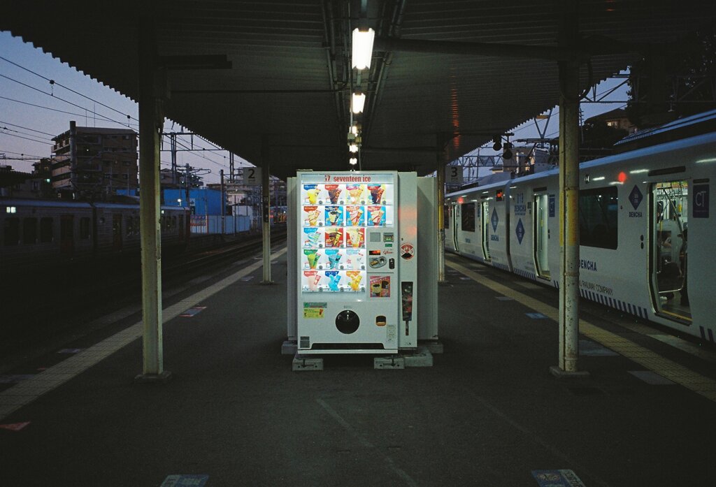 アイスにはちょっと寒い