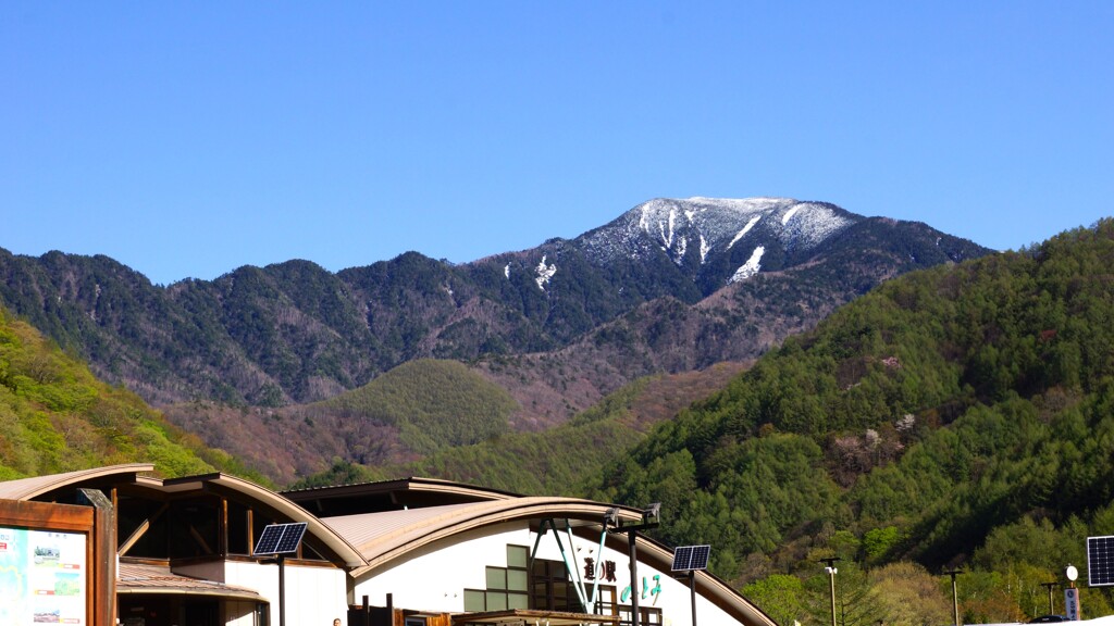 木賊山  道の駅みとみ 秩父多摩甲斐国立公園 山梨市 山梨県 DSC06990