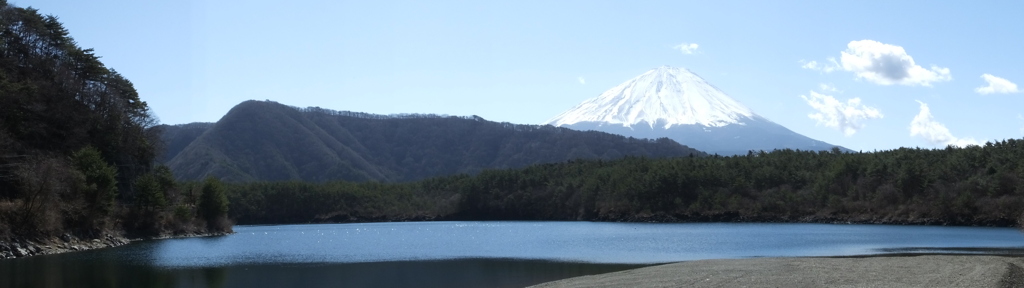 西湖 富士河口湖町 富士五湖 山梨県