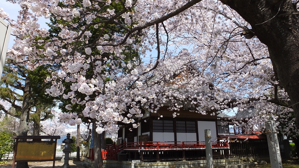 唐土神社 山梨市正徳寺 山梨県