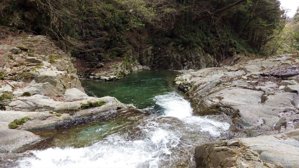 秩父多摩甲斐国立公園 渓谷 山梨市 山梨県 IMGP0044