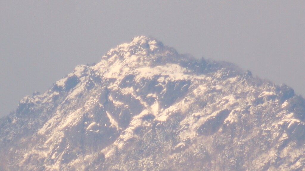 乾徳山 秩父多摩甲斐国立公園 隼 山梨市 山梨県 DSC05983