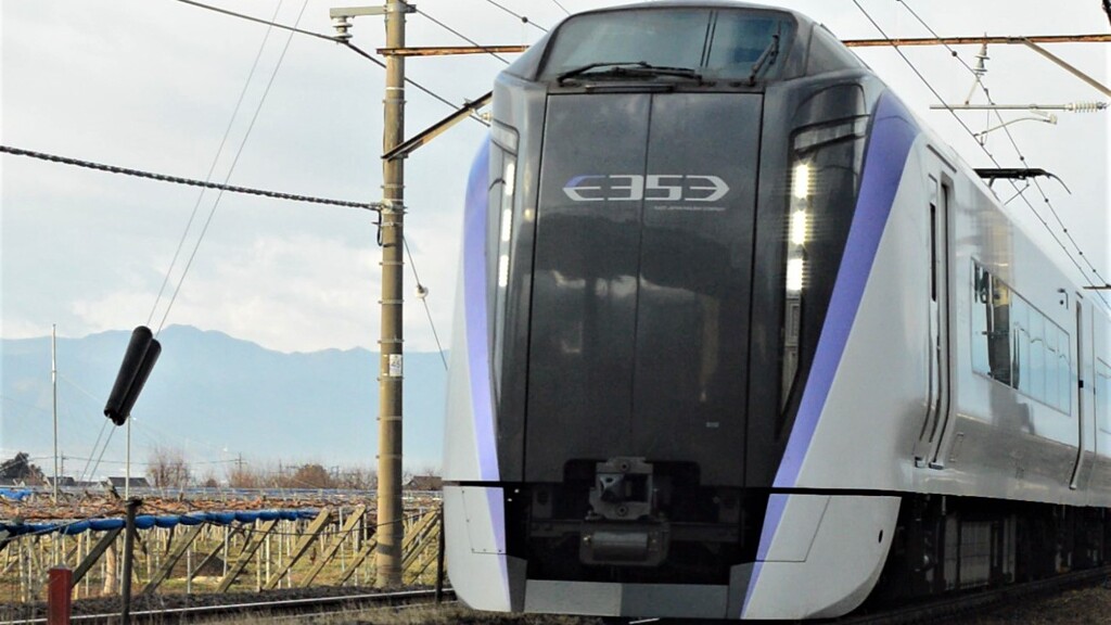 JR 鉄道 E353  山梨市 山梨県 DSC_0005 2