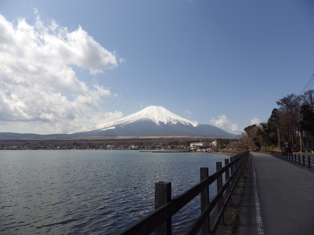 山中湖　富士山　山梨県　