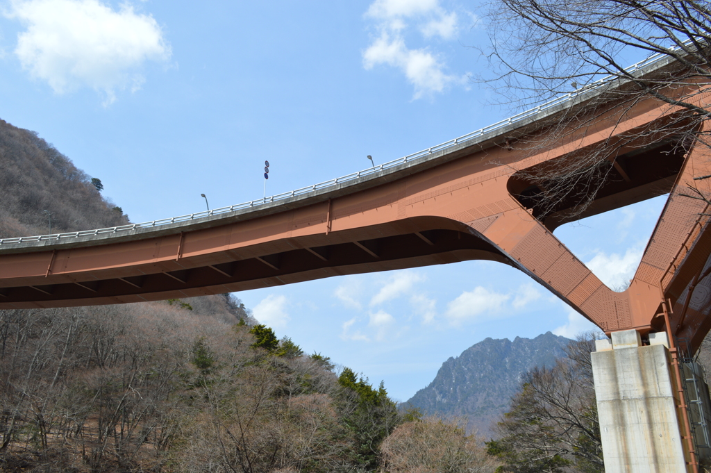 西沢渓谷 ループ橋 秩父多摩甲斐国立公園 山梨市 三富 川浦 山梨県