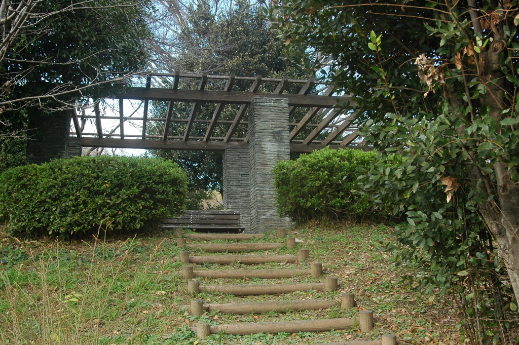 平和の広場 万力公園 万葉の森　