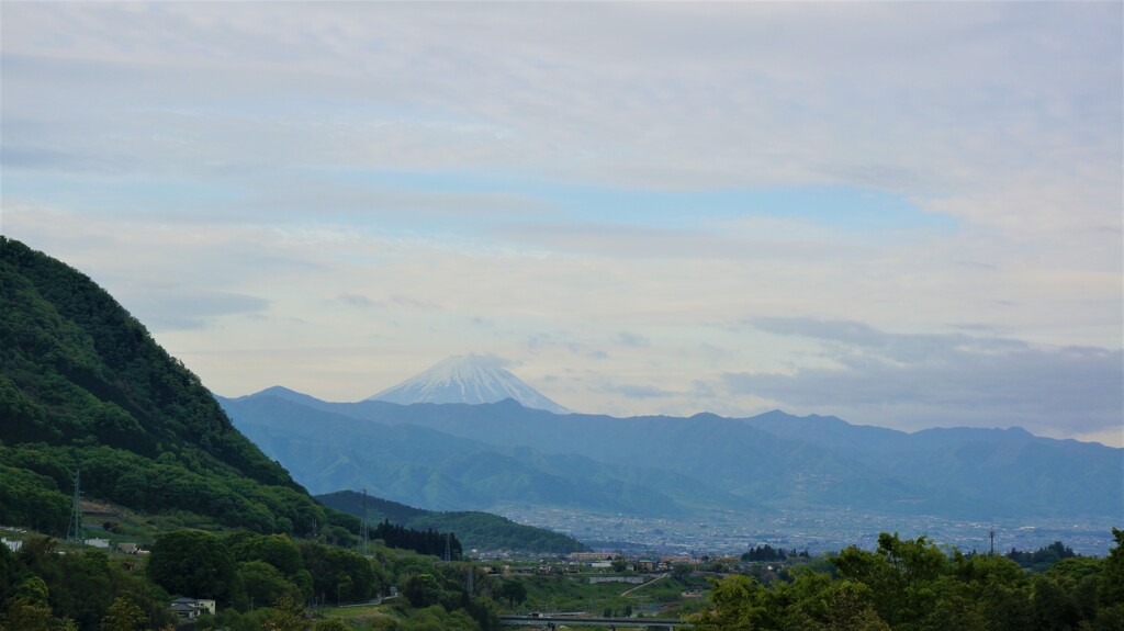 富士山 塩の山 大沢バス停 山梨市 山梨県 DSC00438