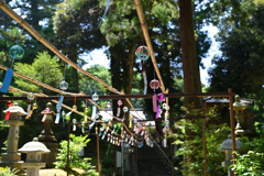 風鈴が並ぶ参道