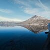 中禅寺湖に写る男体山